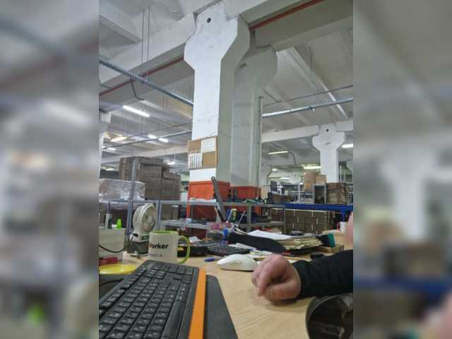 Live sex webcam photo for Hornetsa #277152829