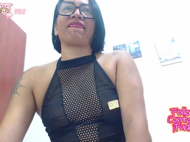 Live sex webcam photo for Horny-wife #291717524