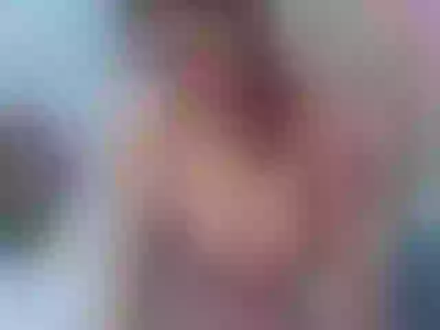 Live sex webcam photo for Horny4s3x #290413173