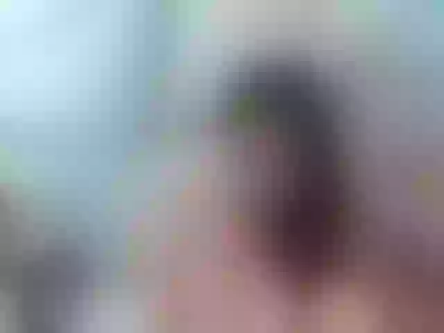 Live sex webcam photo for Horny4s3x #292131835