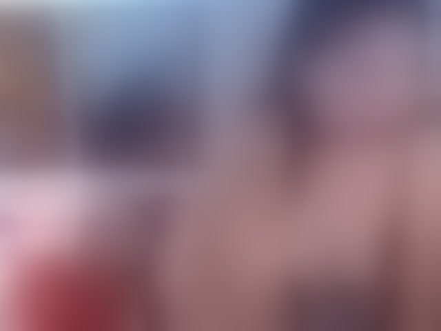 Live sex webcam photo for Horny4s3x #293949674