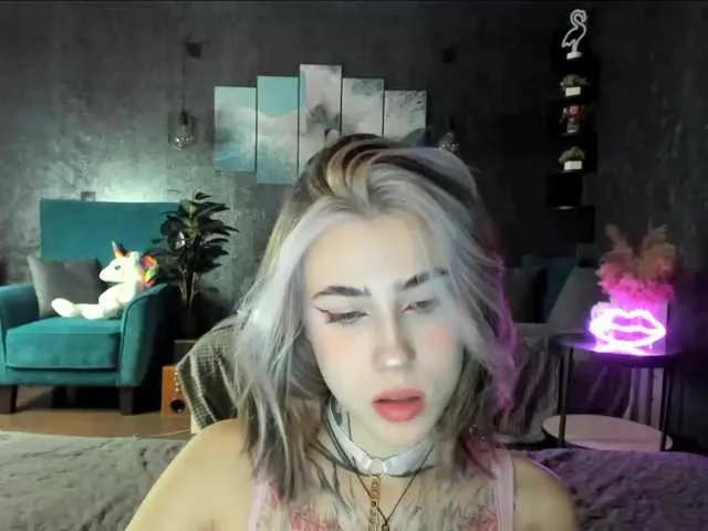 Live sex webcam photo for HornySexyPorny #276620319