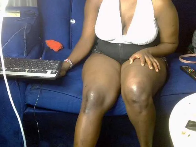 Live sex webcam photo for Hornybeb #277336251