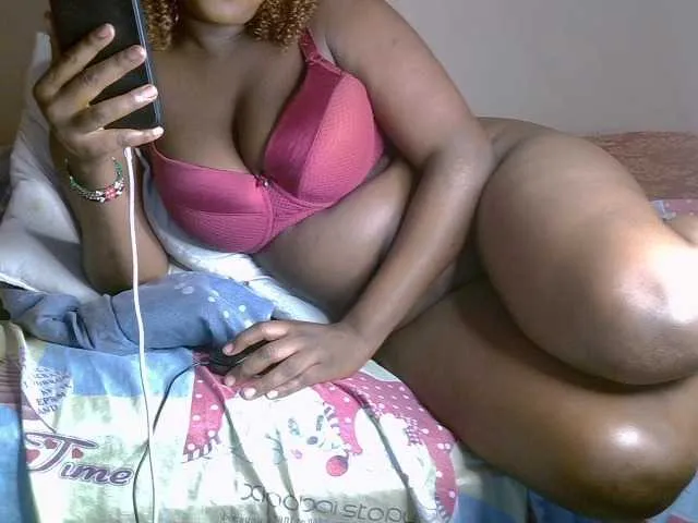 Live sex webcam photo for Hornybeb #277374720