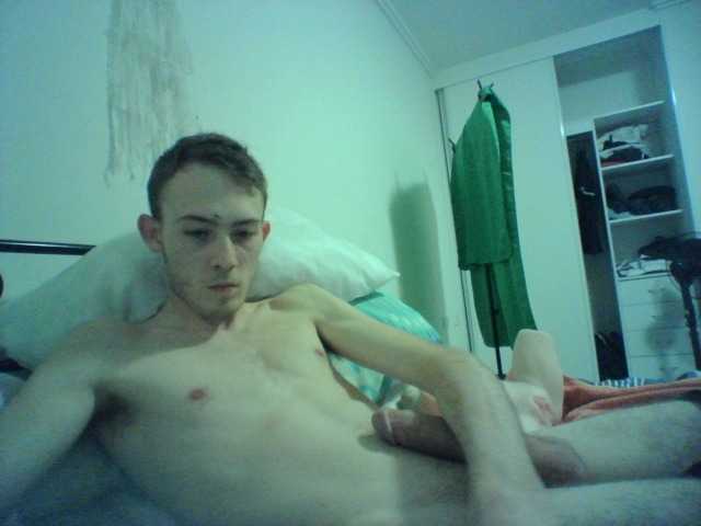 Live sex webcam photo for Hornykurtis #277951802