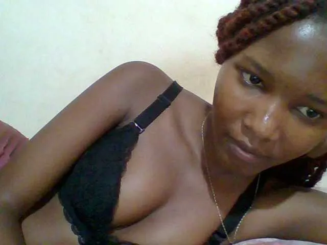 Live sex webcam photo for Hornyqueen4 #290005298