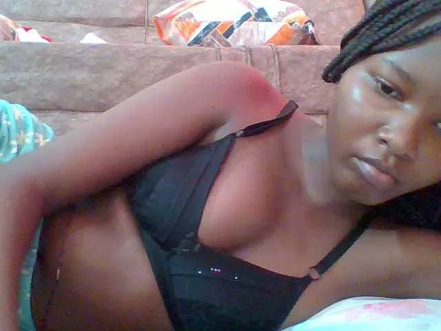 Live sex webcam photo for Hornyqueen4 #290166319