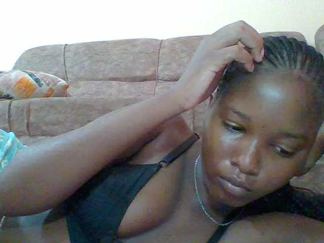 Live sex webcam photo for Hornyqueen4 #291236608