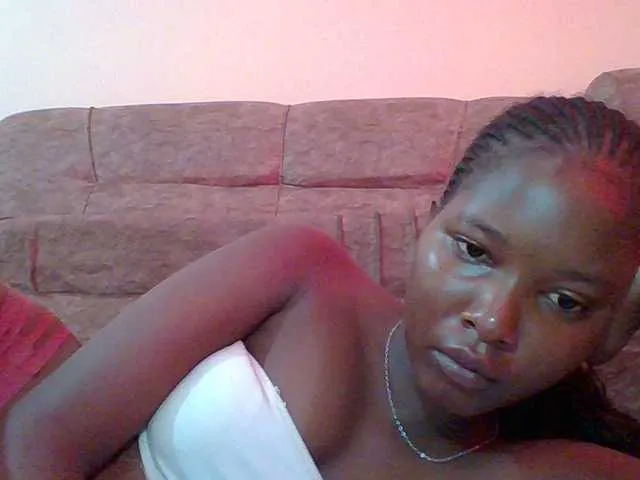 Live sex webcam photo for Hornyqueen4 #291270681