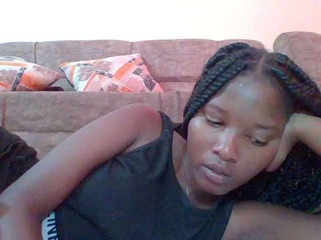 Live sex webcam photo for Hornyqueen4 #291485403