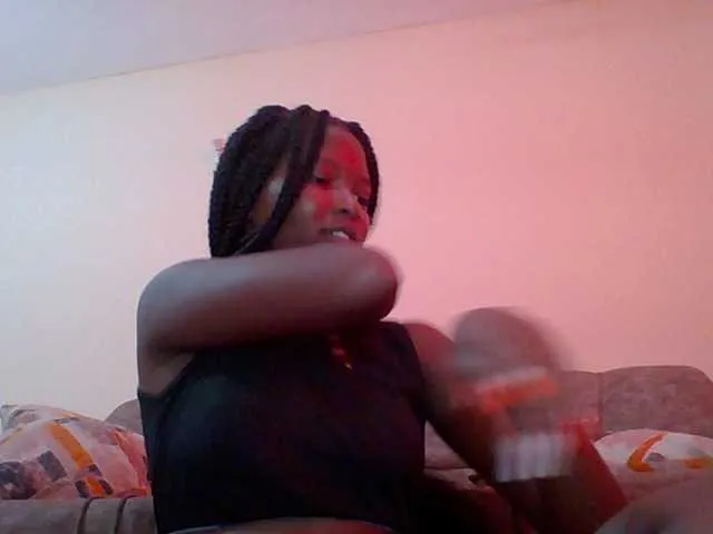 Live sex webcam photo for Hornyqueen4 #291492846