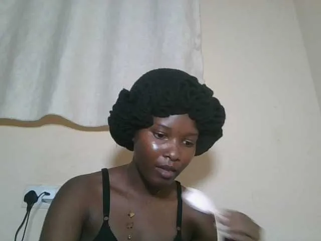 Live sex webcam photo for Hornyqueen4 #291649911