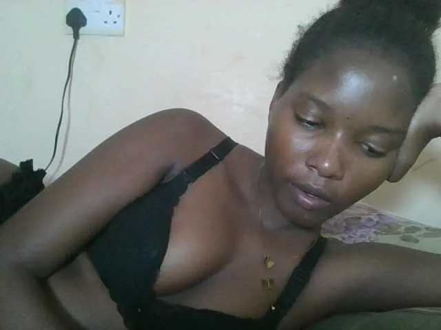 Live sex webcam photo for Hornyqueen4 #291693172