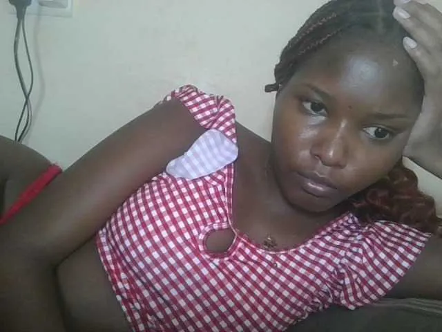Live sex webcam photo for Hornyqueen4 #291715601