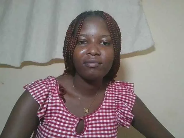 Live sex webcam photo for Hornyqueen4 #291744269