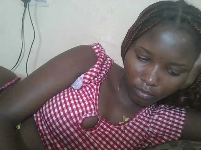 Live sex webcam photo for Hornyqueen4 #291751273