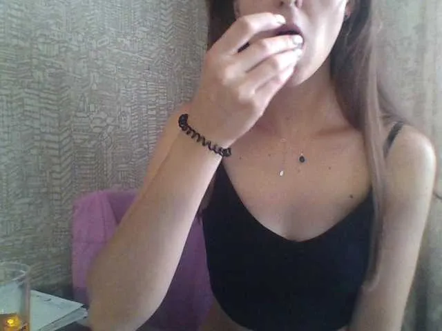 Live sex webcam photo for HorrorStory #288587904