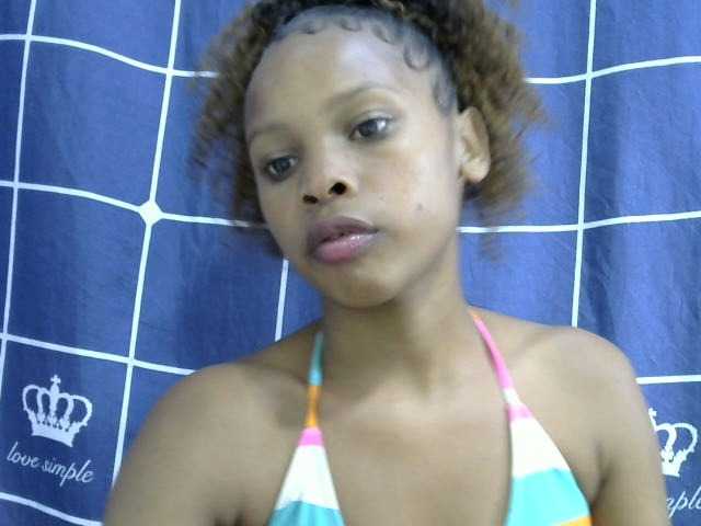 Live sex webcam photo for Hortenca #275685094