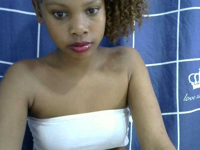 Live sex webcam photo for Hortenca #275692712