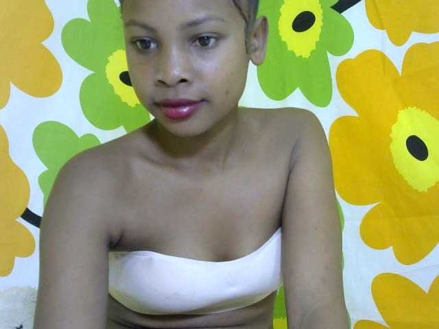 Live sex webcam photo for Hortenca #275704899