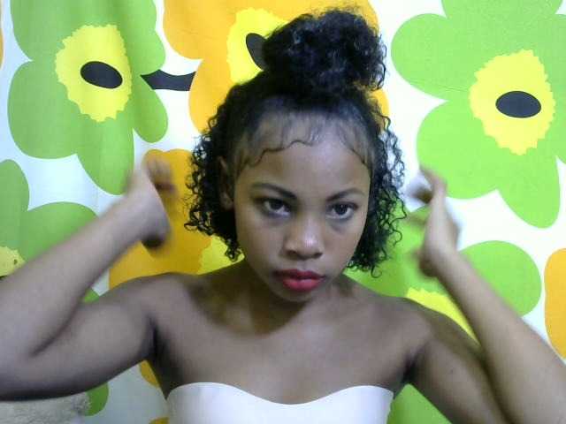 Live sex webcam photo for Hortenca #275820190