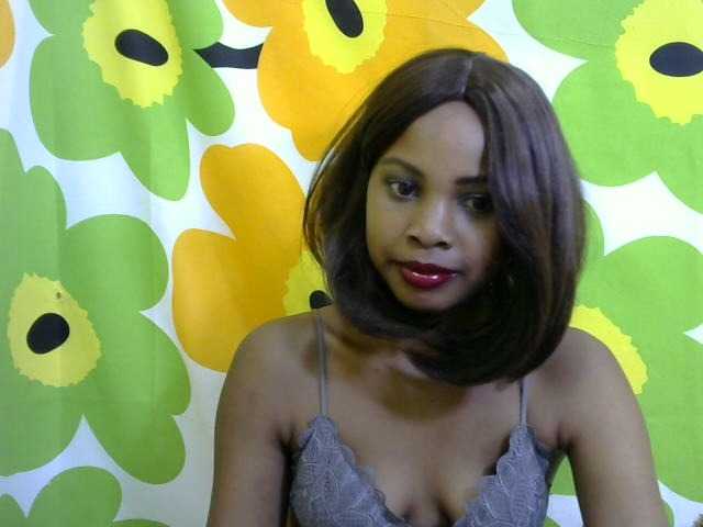 Live sex webcam photo for Hortenca #275922494