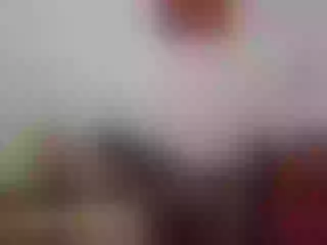 Live sex webcam photo for Hot-Adri #274212086