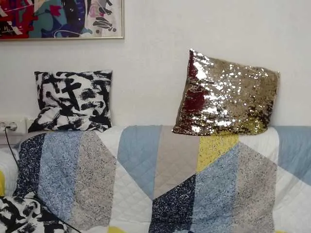 Live sex webcam photo for Hot-vasilisa #273526426