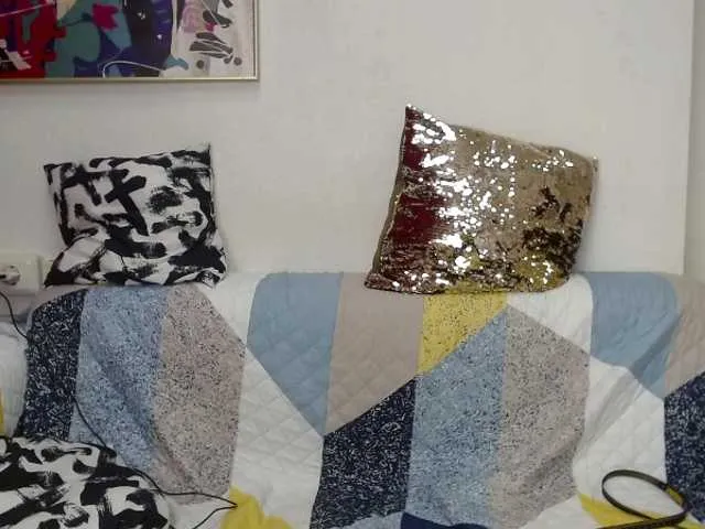 Live sex webcam photo for Hot-vasilisa #273538392