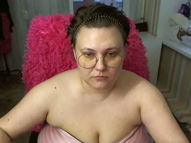 Live sex webcam photo for HotAlexa #272460868