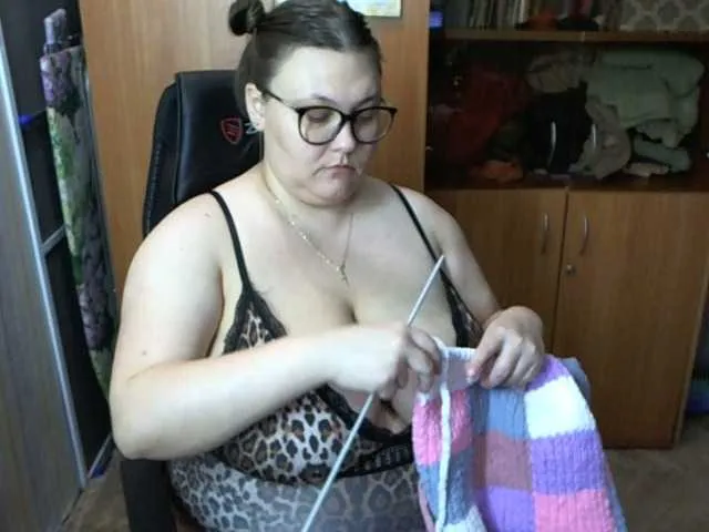 Live sex webcam photo for HotAlexa #276493120