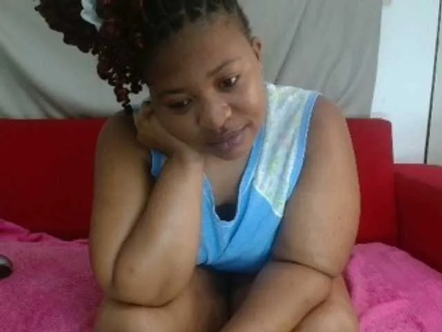 Live sex webcam photo for HotAss9512 #288051292