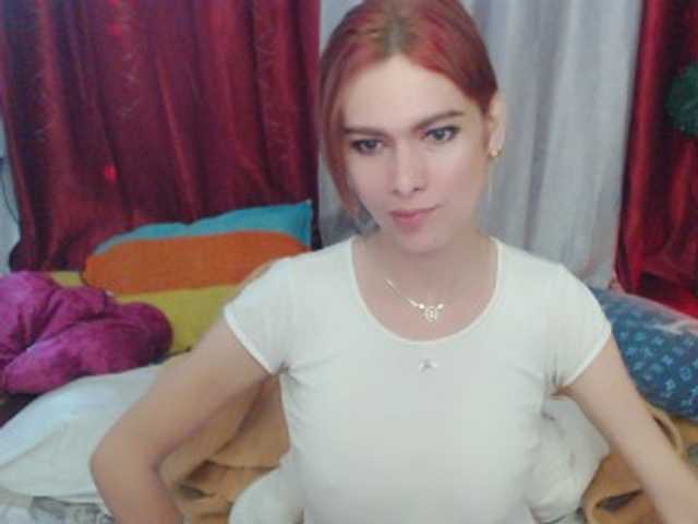 Live sex webcam photo for HotBeautyQuen #277038782