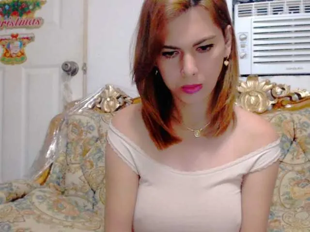 Live sex webcam photo for HotBeautyQuen #293003352