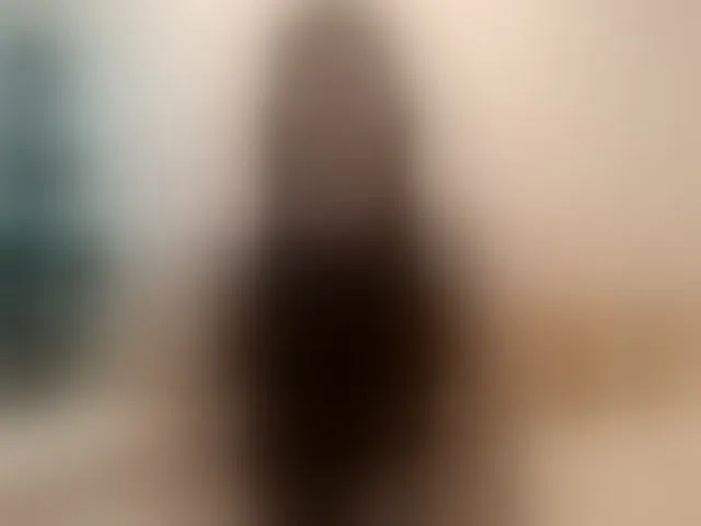 Live sex webcam photo for HotBeautyQuen #293100329