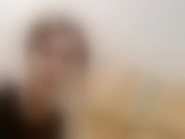 Live sex webcam photo for HotBeautyQuen #293116256