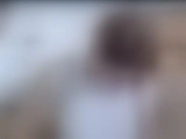 Live sex webcam photo for HotBeautyQuen #293834554