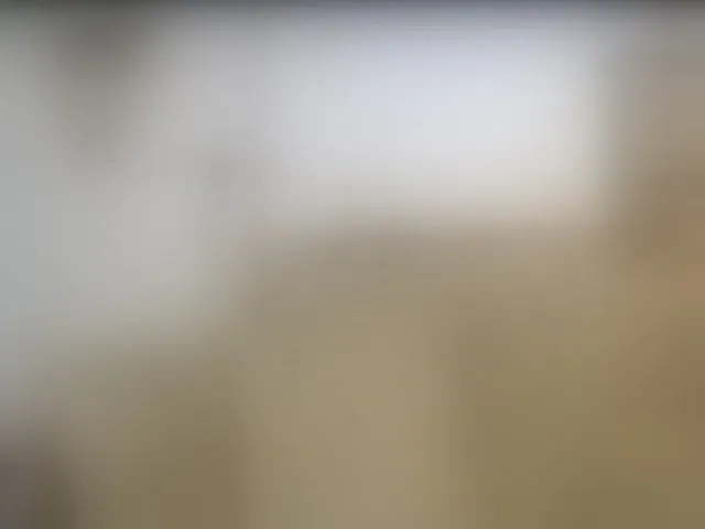 Live sex webcam photo for HotBeautyQuen #293885328