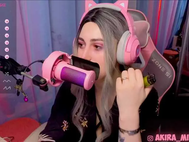 Live sex webcam photo for HotDemonic #278177797