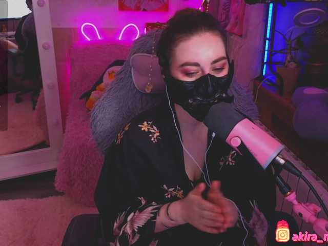 Live sex webcam photo for HotDemonic #291422044