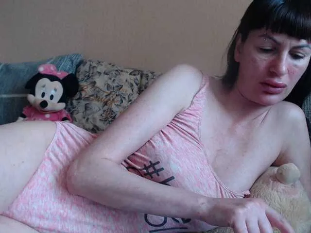 Live sex webcam photo for HotDreammm #291278643