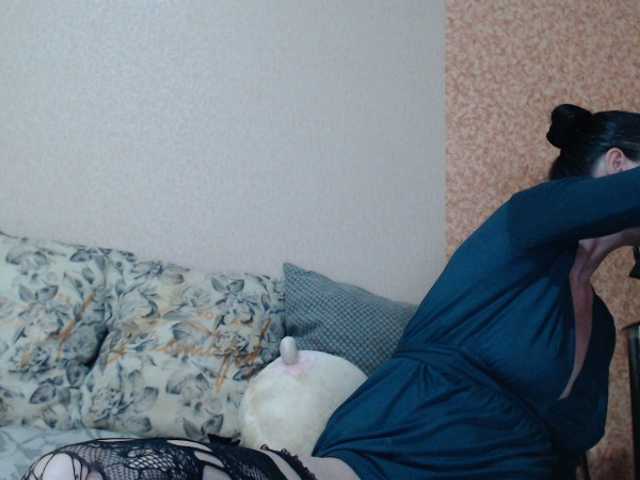 Live sex webcam photo for HotDreammm #291995710