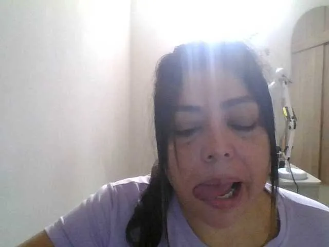 Live sex webcam photo for HotGiirl #291091687