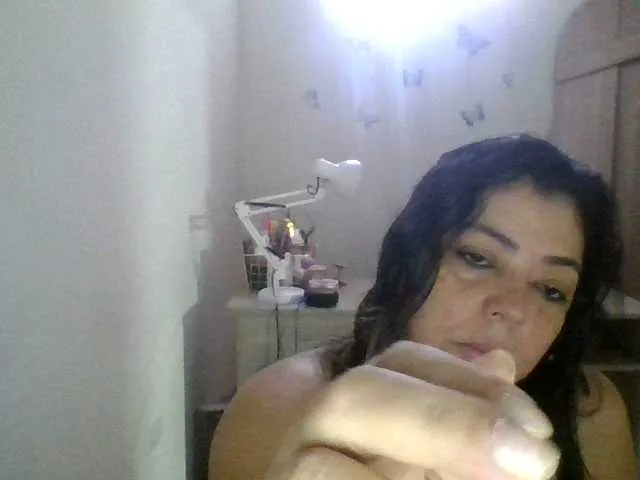 Live sex webcam photo for HotGiirl #291118642