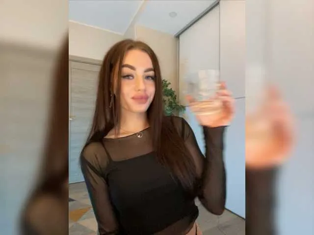 Live sex webcam photo for HotGirlEva #276714551