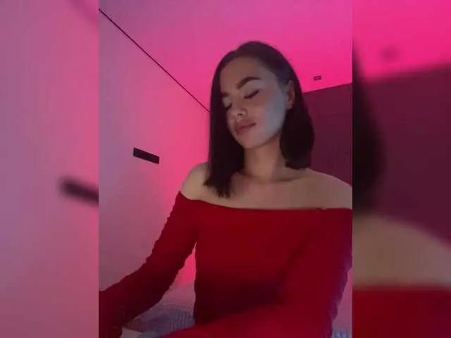 Live sex webcam photo for HotGirlEva #290591446