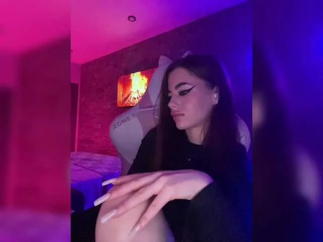 Live sex webcam photo for HotGirlEva #292024218