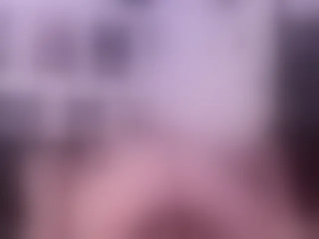 Live sex webcam photo for HotHoneyChile #291833377