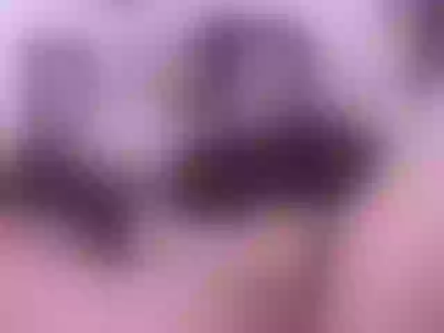 Live sex webcam photo for HotHoneyChile #292164559