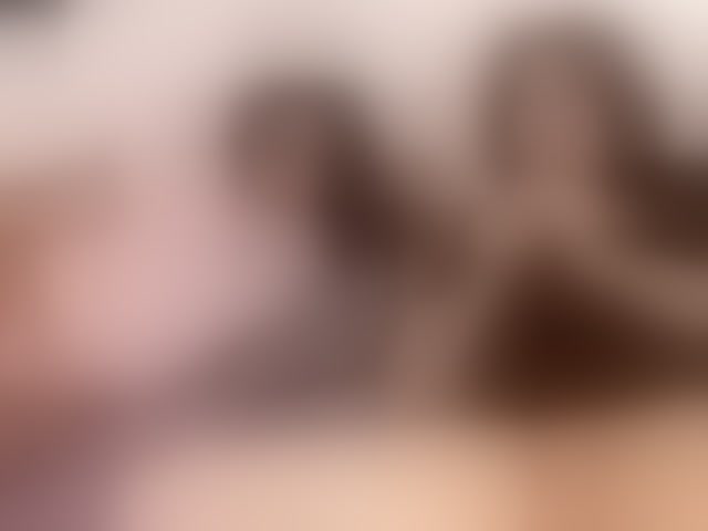 Live sex webcam photo for HotHoneyChile #294140775